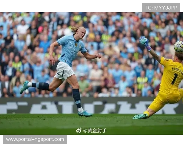 马奎尔获奖击败哈兰德萨卡等球星,荣膺年度最佳殊荣